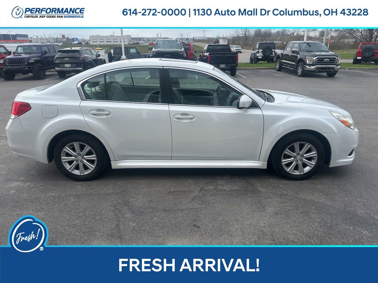 Used 2011 Subaru Legacy 2.5i Premium image 3