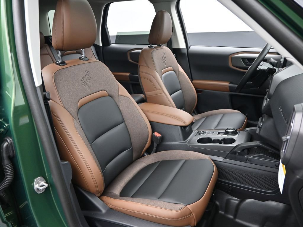 New 2025 Ford Bronco Sport Outer Banks w/ Sasquatch Outer Banks Package image 38