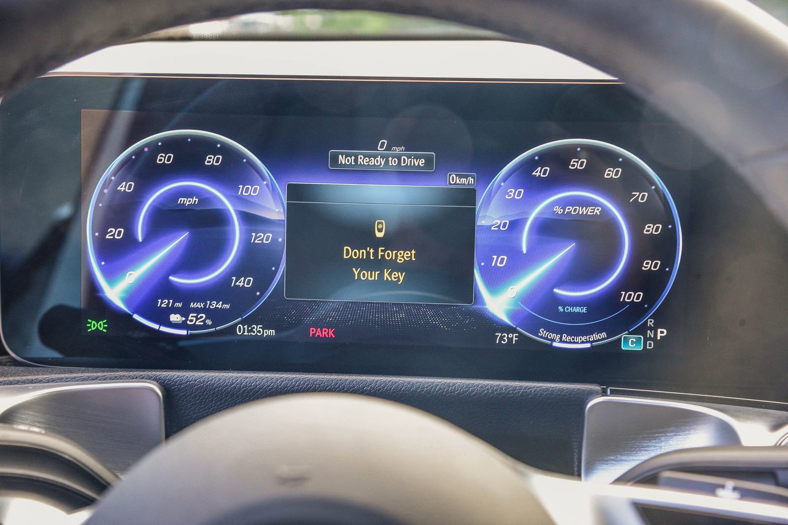 Used 2025 Mercedes-Benz EQB 250+ image 29