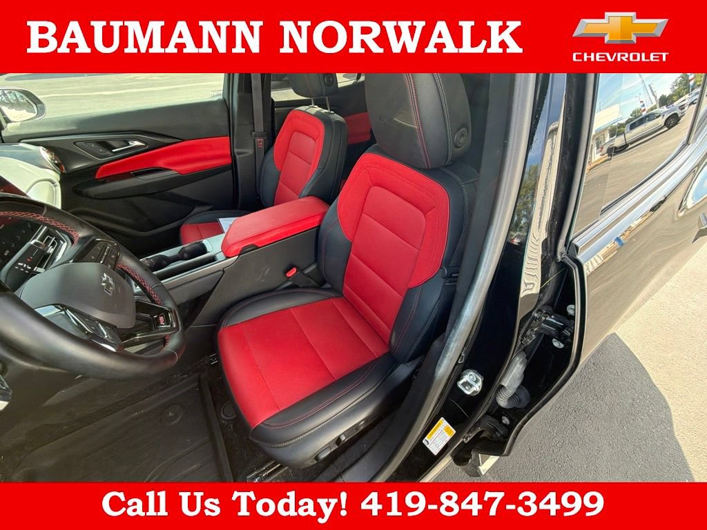 Used 2024 Chevrolet Equinox EV RS w/ Active Safety Package 3 FWD image 22
