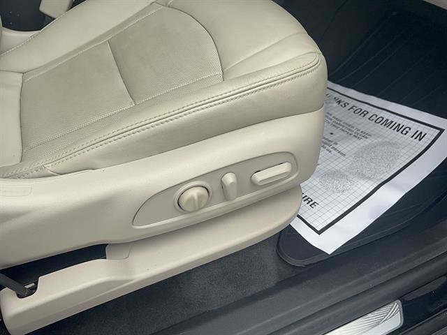 Used 2019 Buick Enclave Premium AWD/4WD image 14