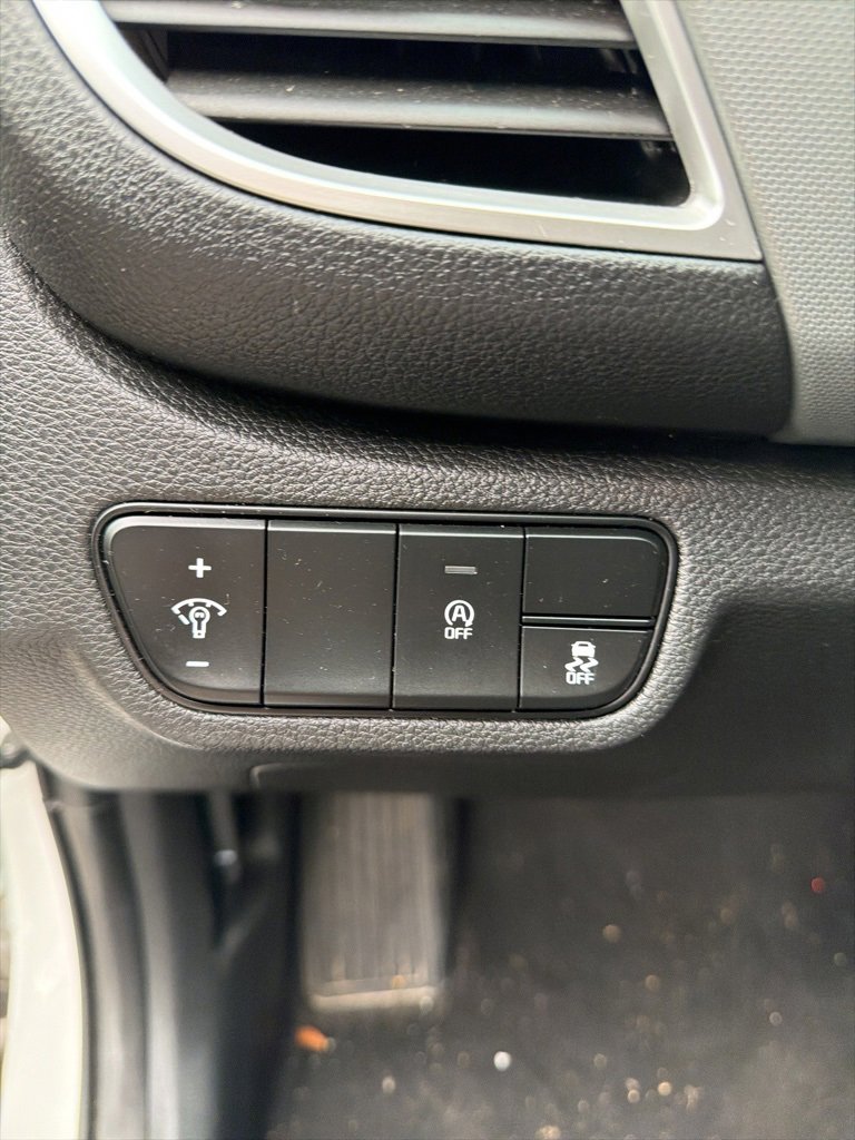 Used 2024 Kia Seltos LX image 22