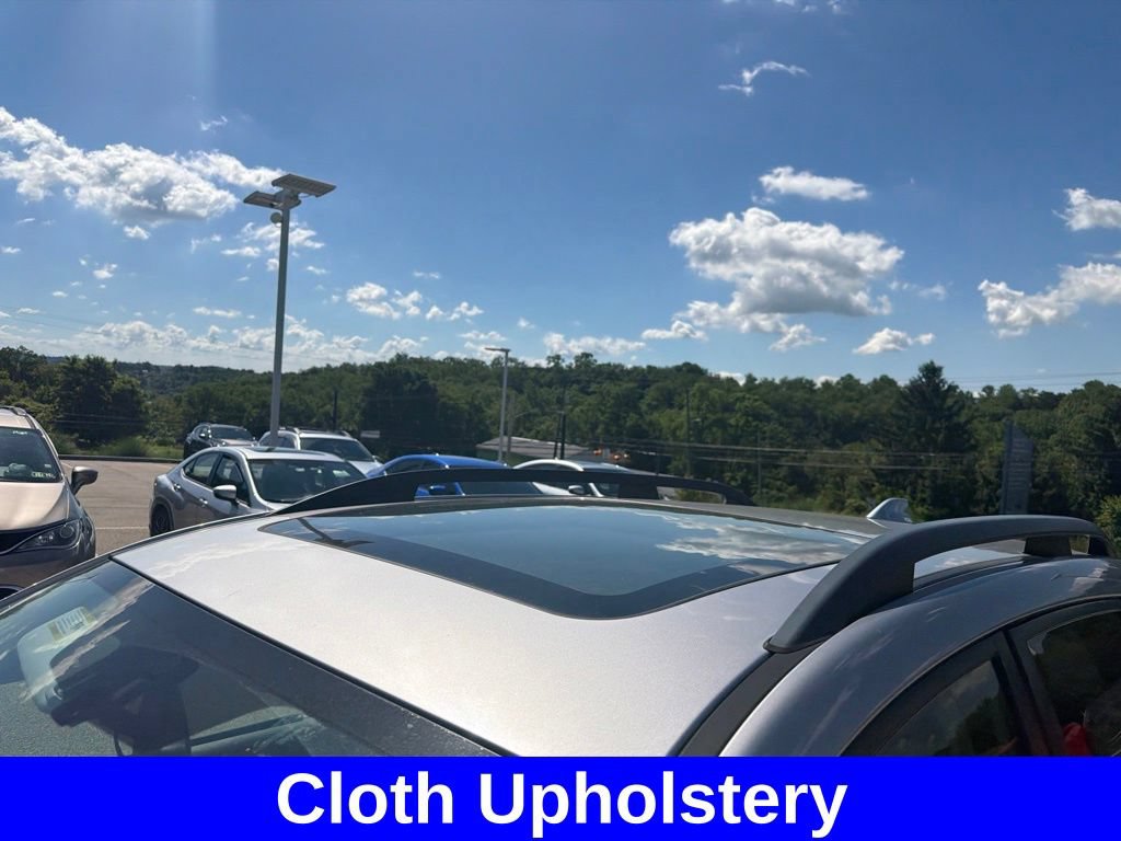 Used 2016 Subaru Forester 2.5i Premium w/ All-Weather Package AWD/4WD image 10