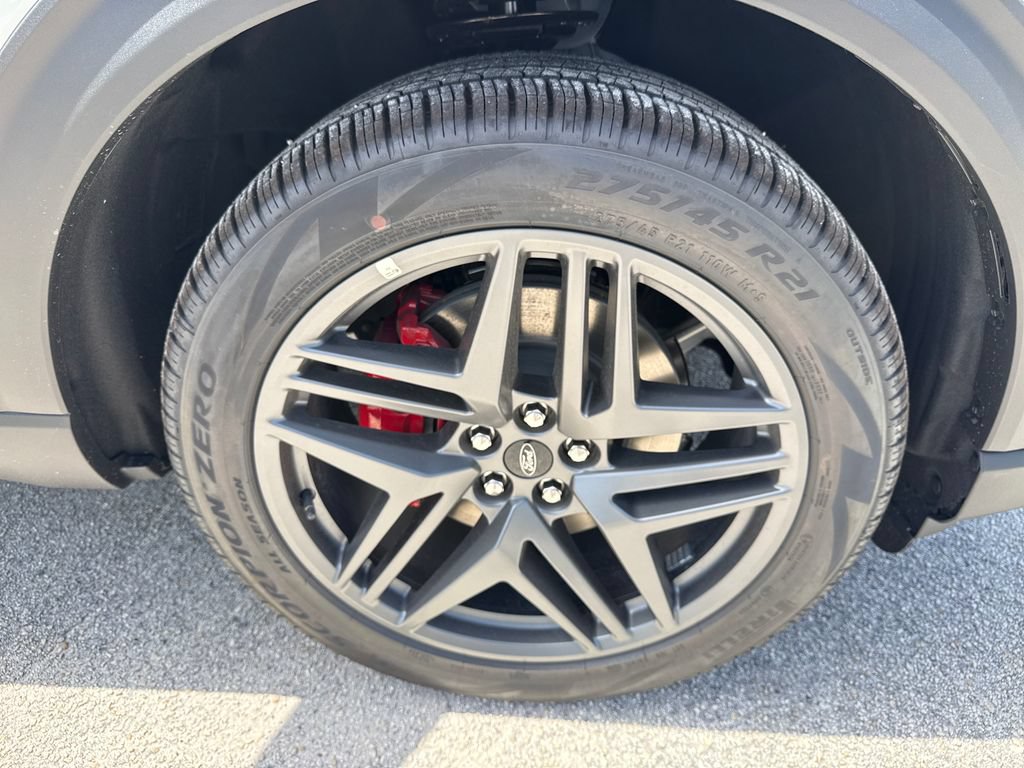 New 2026 Ford Explorer ST RWD image 11