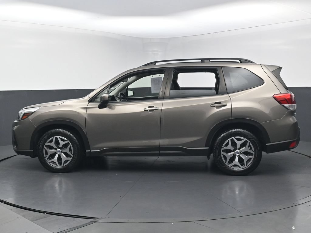 Used 2021 Subaru Forester Premium AWD/4WD image 8