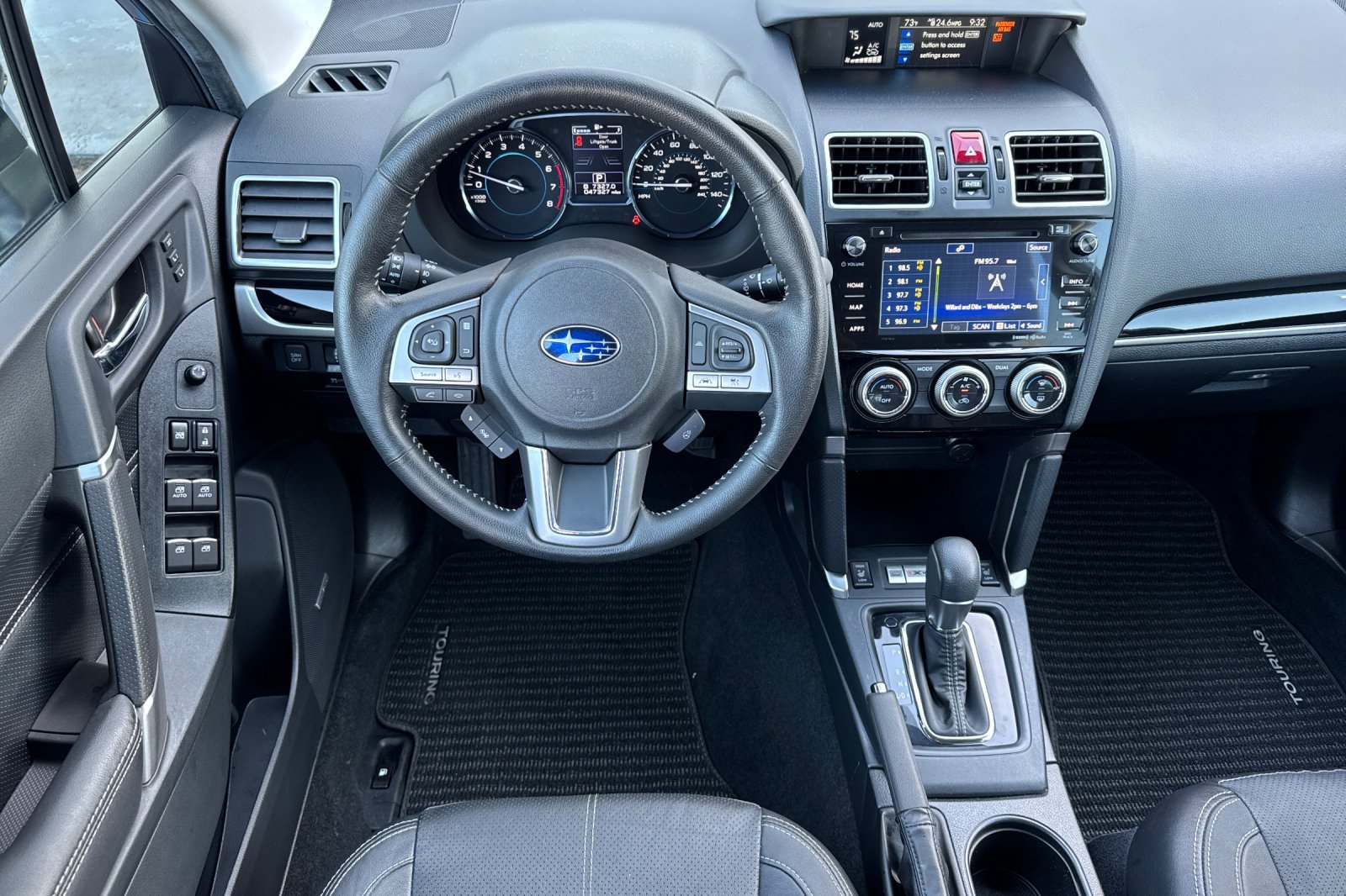 Used 2017 Subaru Forester 2.5i Touring AWD/4WD image 14