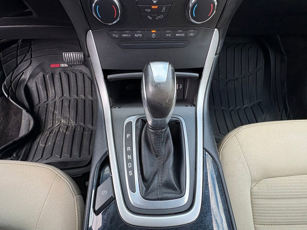 Used 2016 Ford Edge SEL w/ Class II Trailer Tow Package image 20