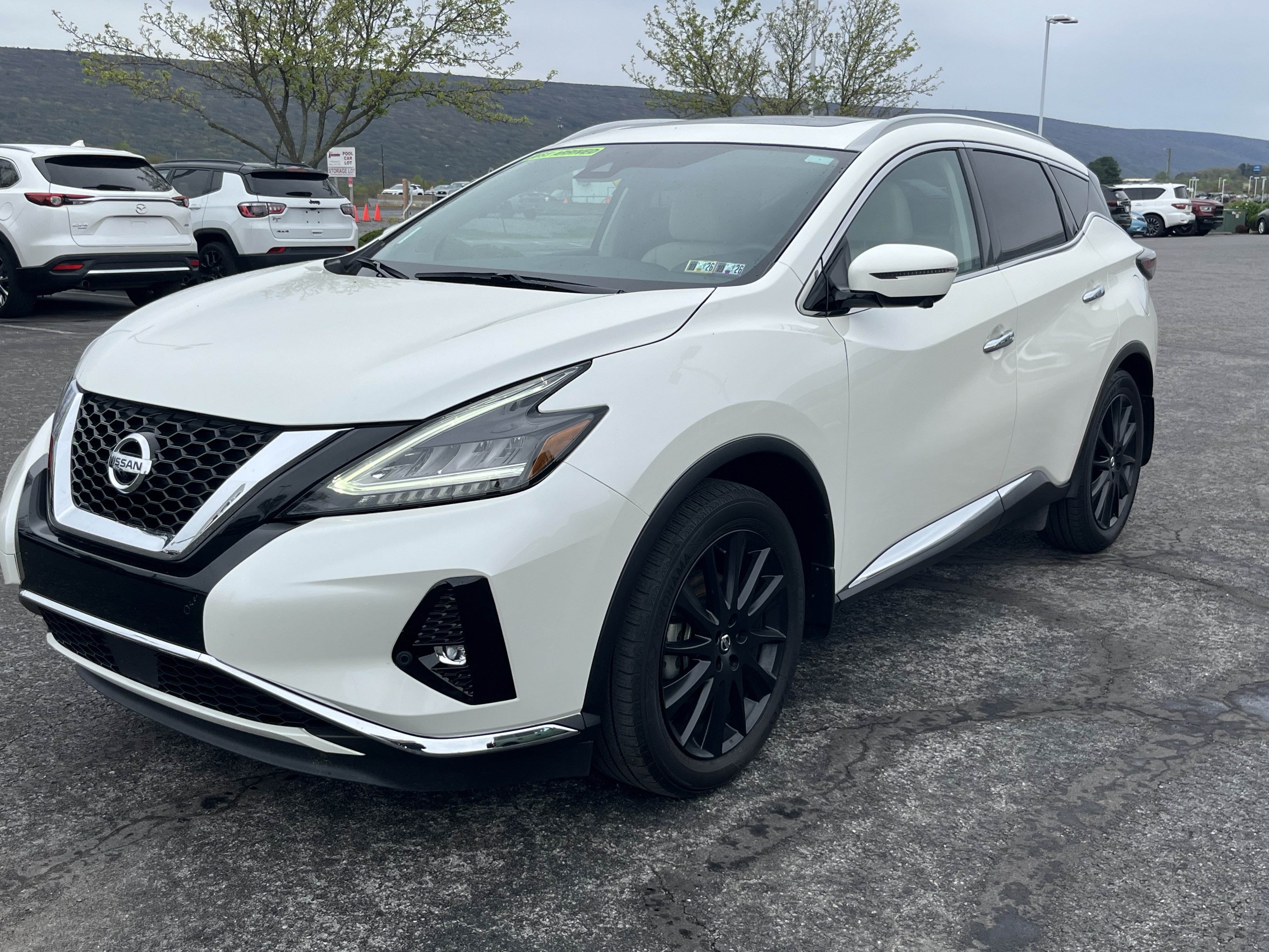 Used 2020 Nissan Murano SL w/ Moonroof Package AWD/4WD image 9
