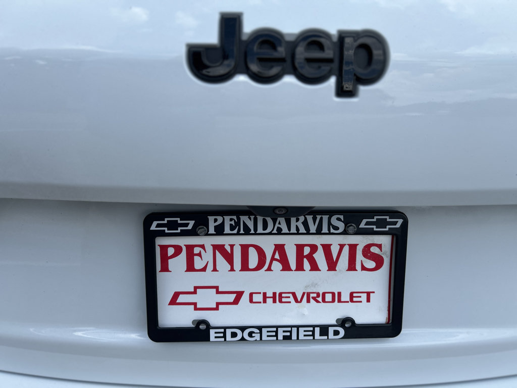 Used 2021 Jeep Grand Cherokee L Laredo RWD image 33