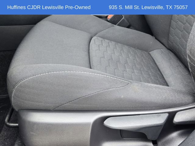 Used 2021 Toyota Corolla SE FWD image 32