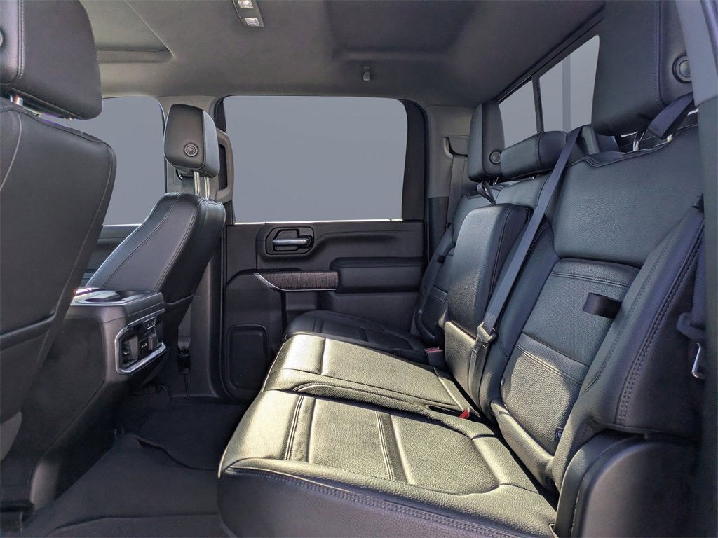 Used 2023 GMC Sierra 3500 Denali image 13