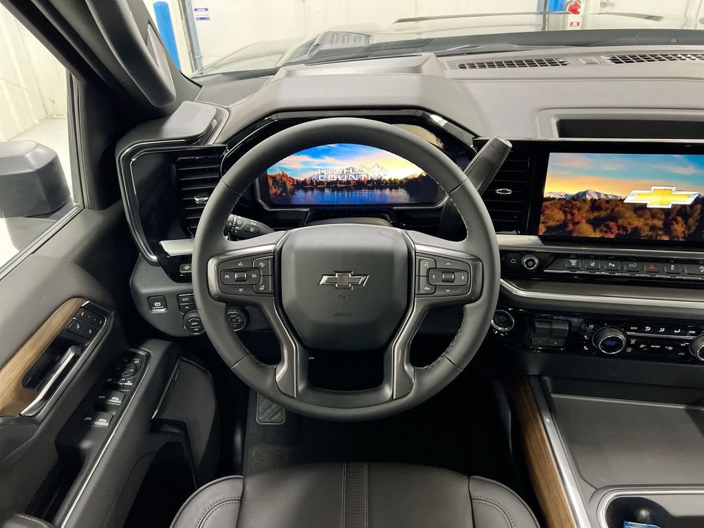 New 2026 Chevrolet Silverado 2500 High Country w/ High Country Premium Package AWD/4WD image 11