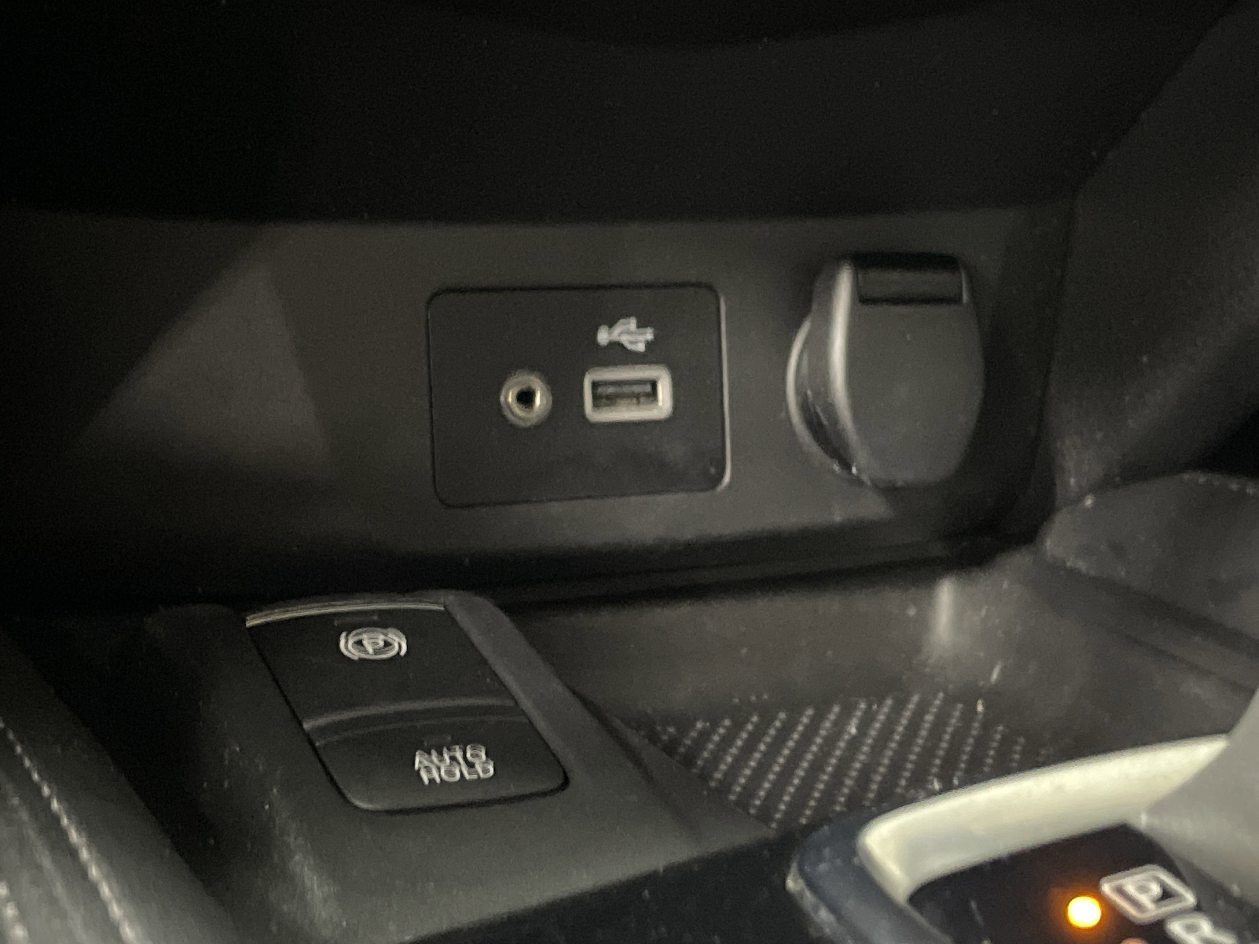 Used 2020 Nissan Rogue SL image 28