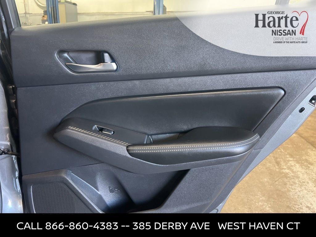 Certified 2019 Nissan Altima 2.5 Platinum image 33