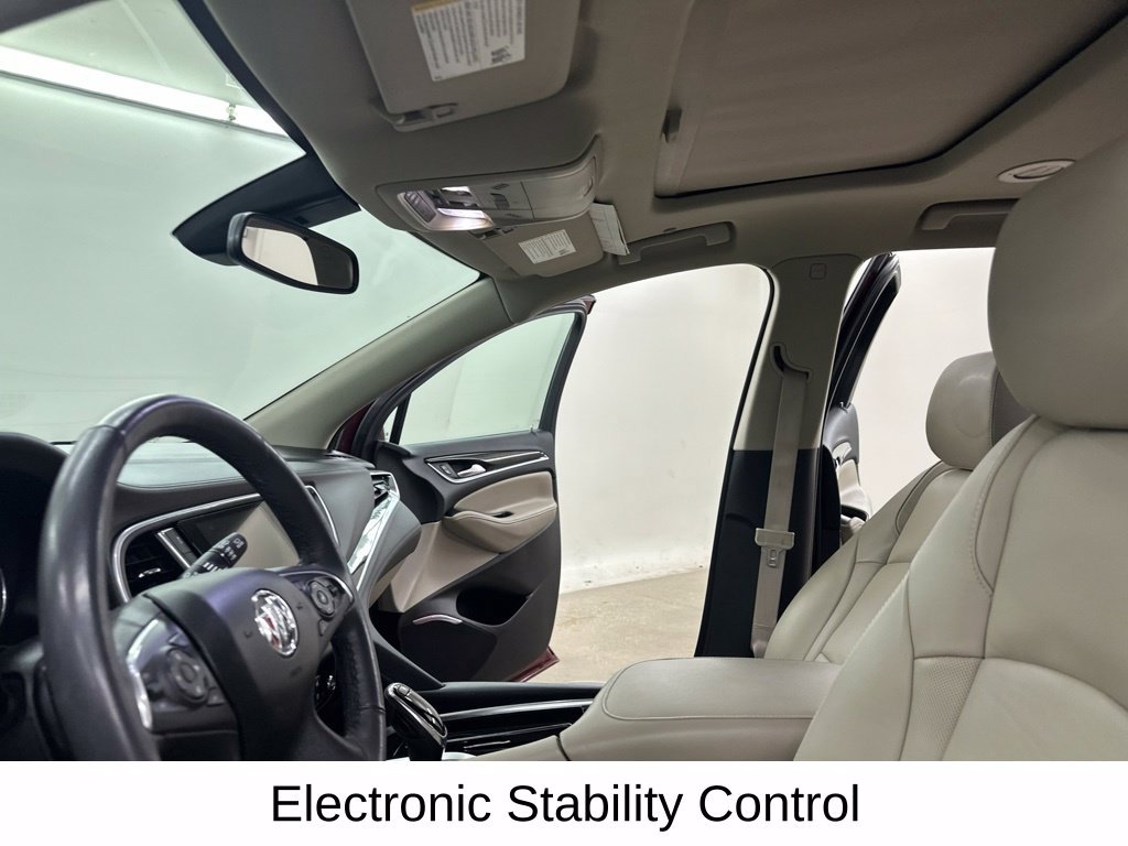 Used 2020 Buick Enclave Premium w/ Sun and Sites Package AWD/4WD image 37