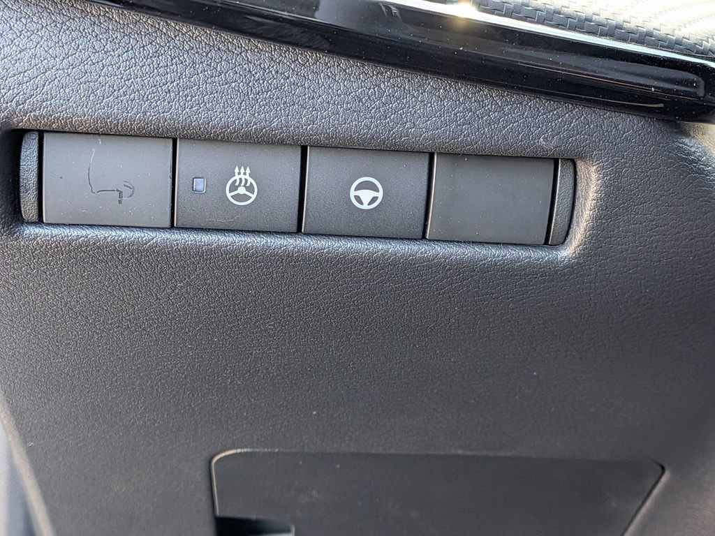 New 2026 Nissan Kicks SR w/ SR Premium Package AWD/4WD image 16