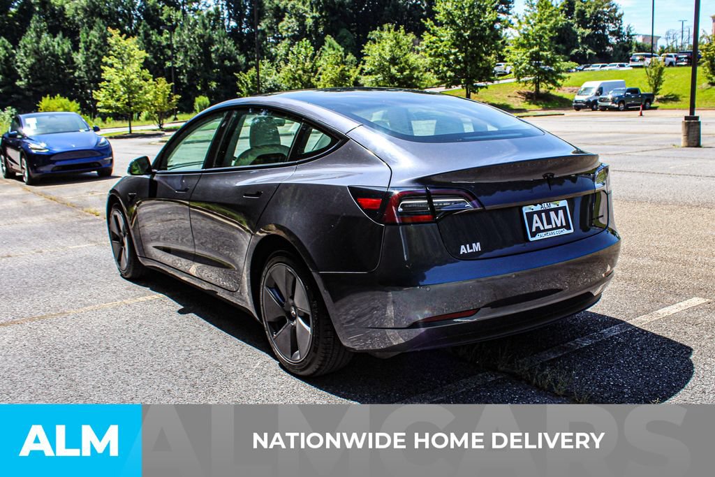 Used 2022 Tesla Model 3 Long Range AWD/4WD image 4