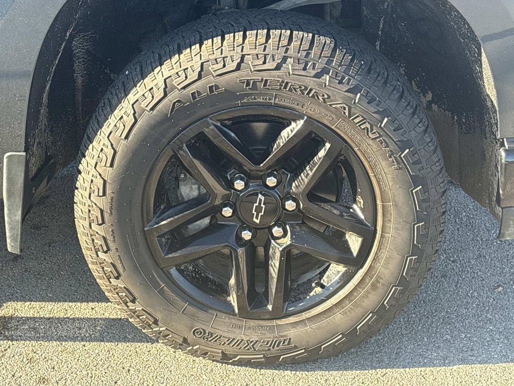 Used 2020 Chevrolet Silverado 1500 LT Trail Boss image 11