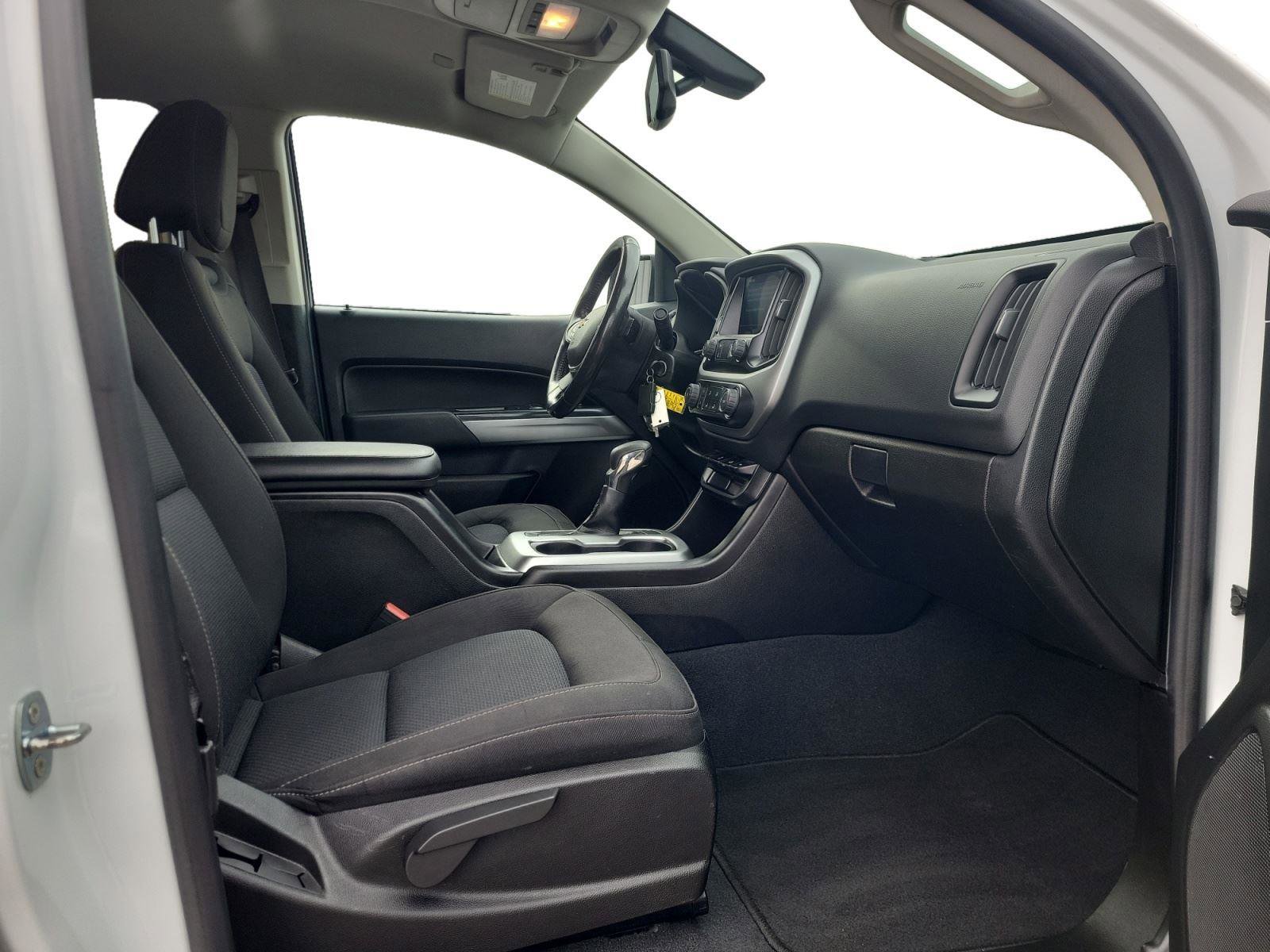 Used 2022 Chevrolet Colorado LT w/ LT Convenience Package image 26