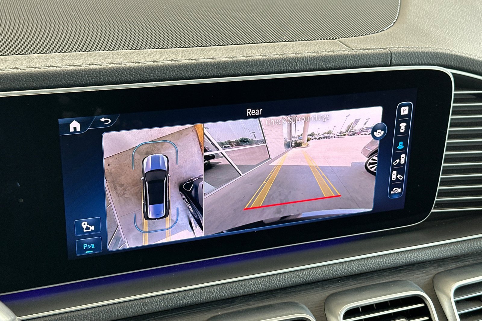 Used 2024 Mercedes-Benz GLS 450 4MATIC image 21