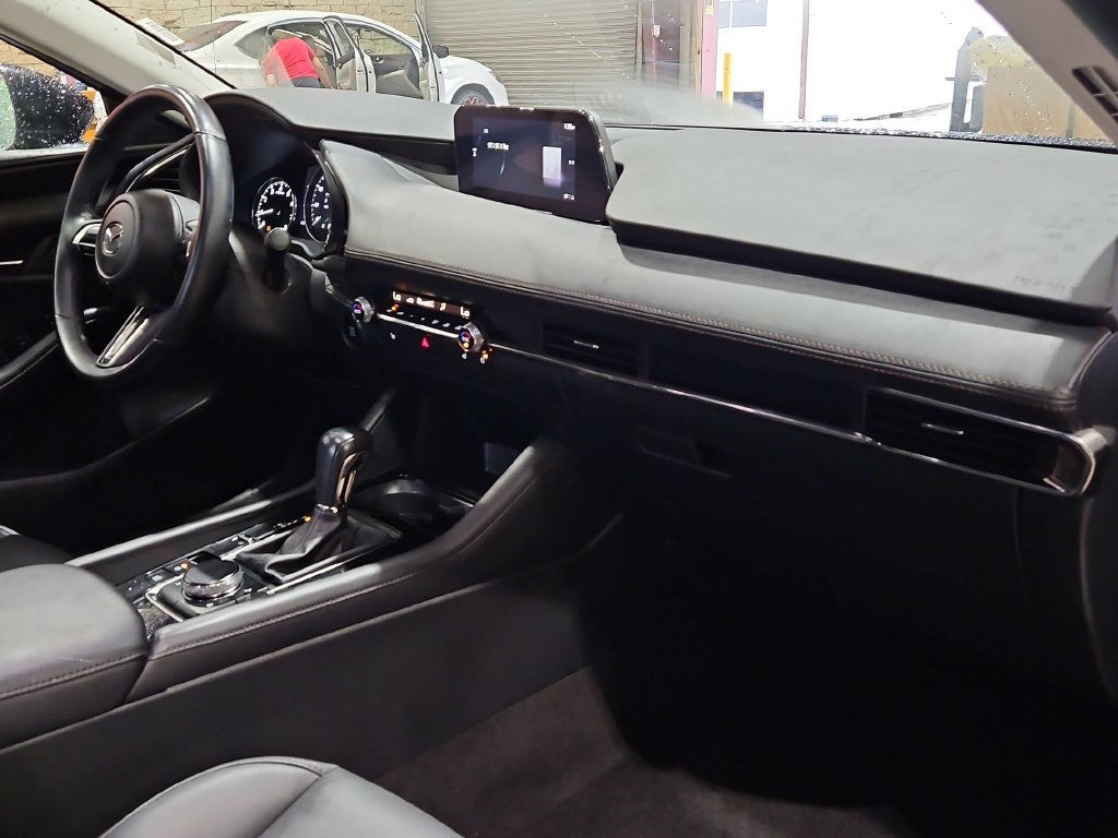 Used 2025 MAZDA MAZDA3 s FWD image 32