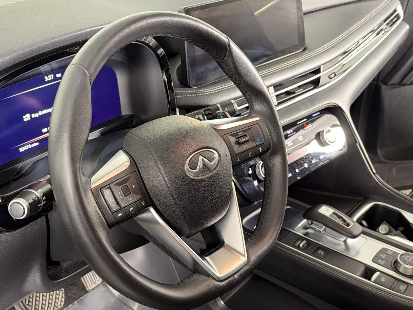 Certified 2023 INFINITI QX60 Luxe w/ Cargo Package AWD/4WD image 13