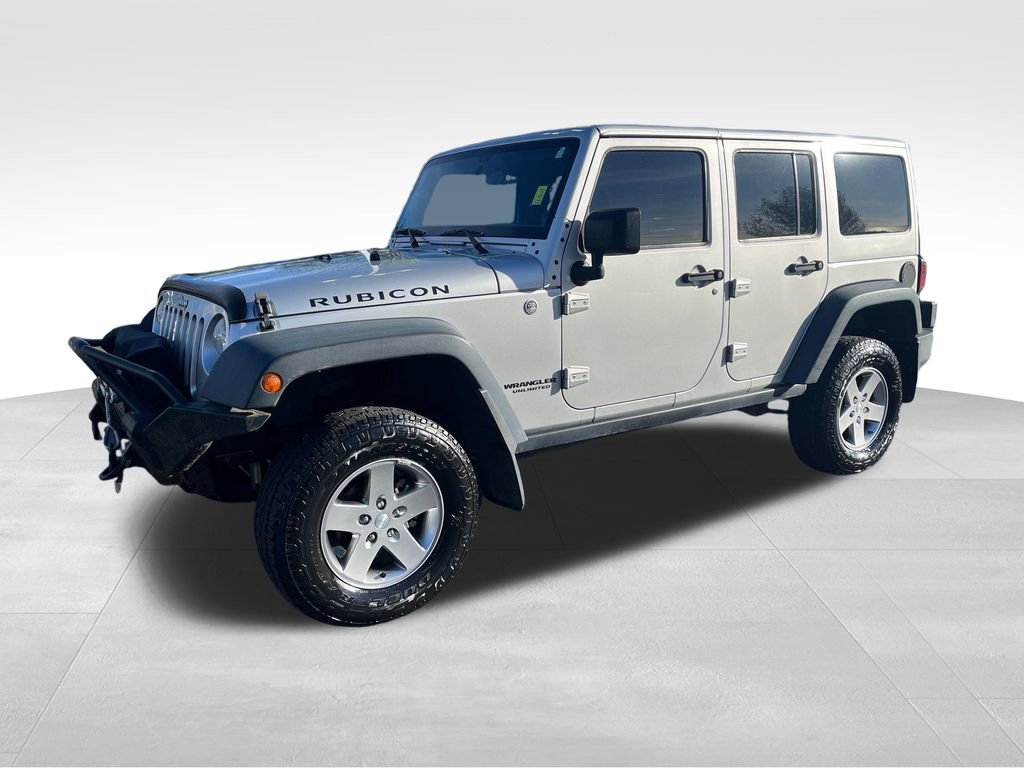 Used 2012 Jeep Wrangler Unlimited Rubicon w/ Connectivity Group AWD/4WD image 2