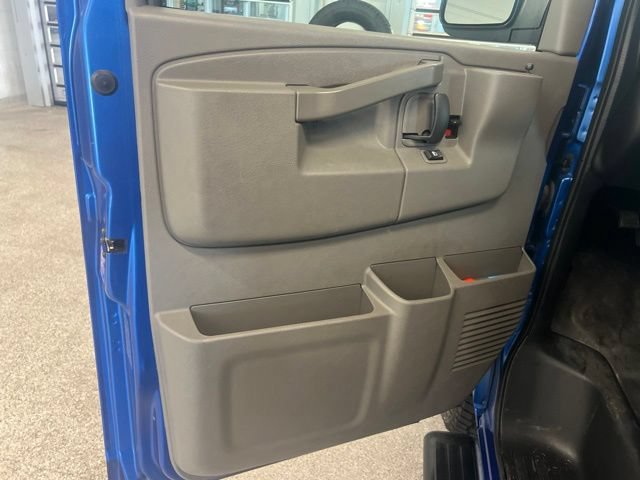 Certified 2019 Chevrolet Express 2500 w/ Communications Package RWD image 19