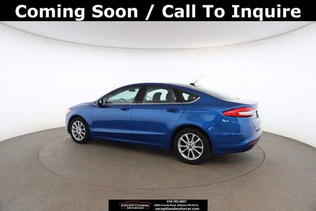 Used 2017 Ford Fusion SE image 10
