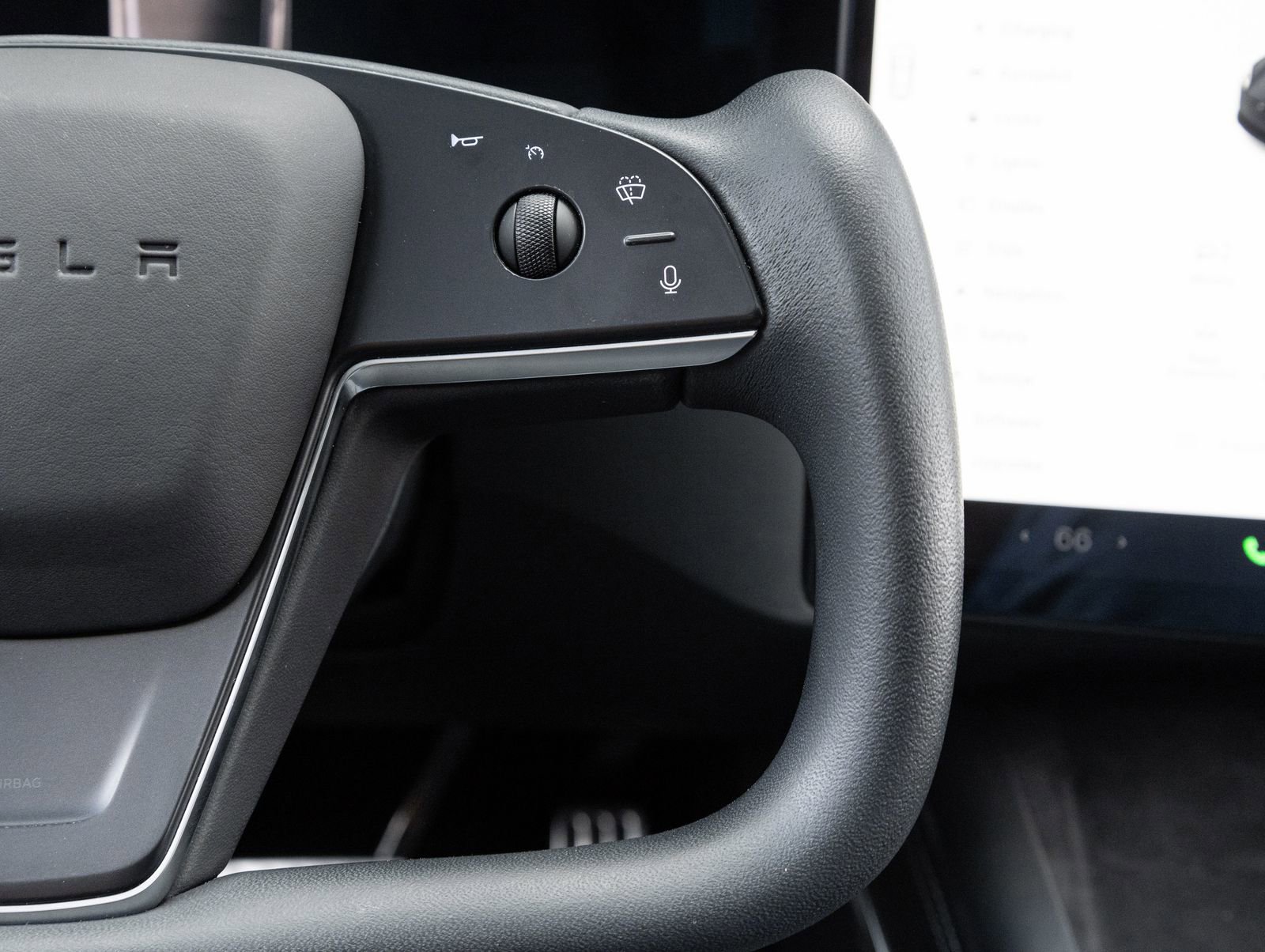 Used 2023 Tesla Model S image 16