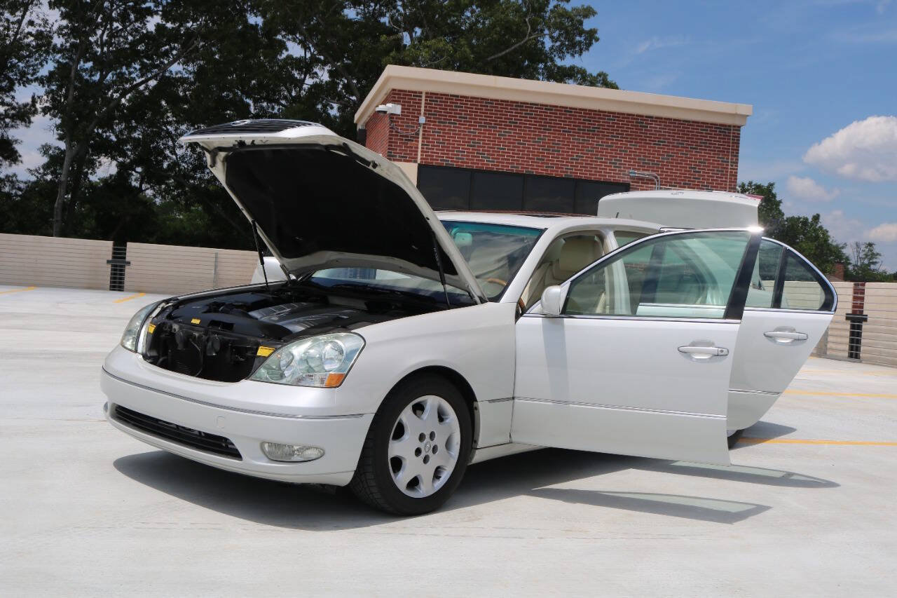 Used 2001 Lexus LS 430 RWD image 76