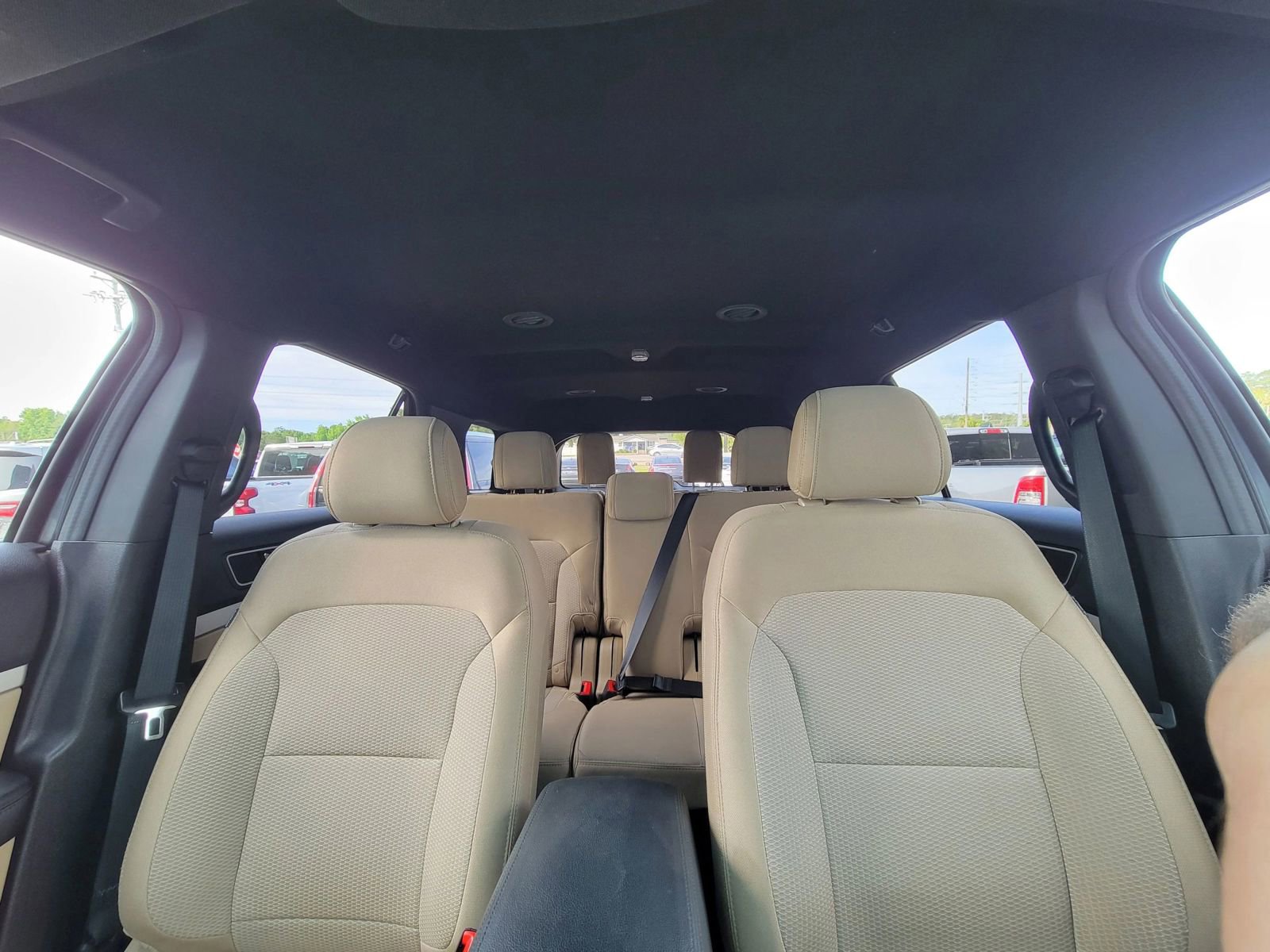 Used 2016 Ford Explorer XLT AWD/4WD image 15