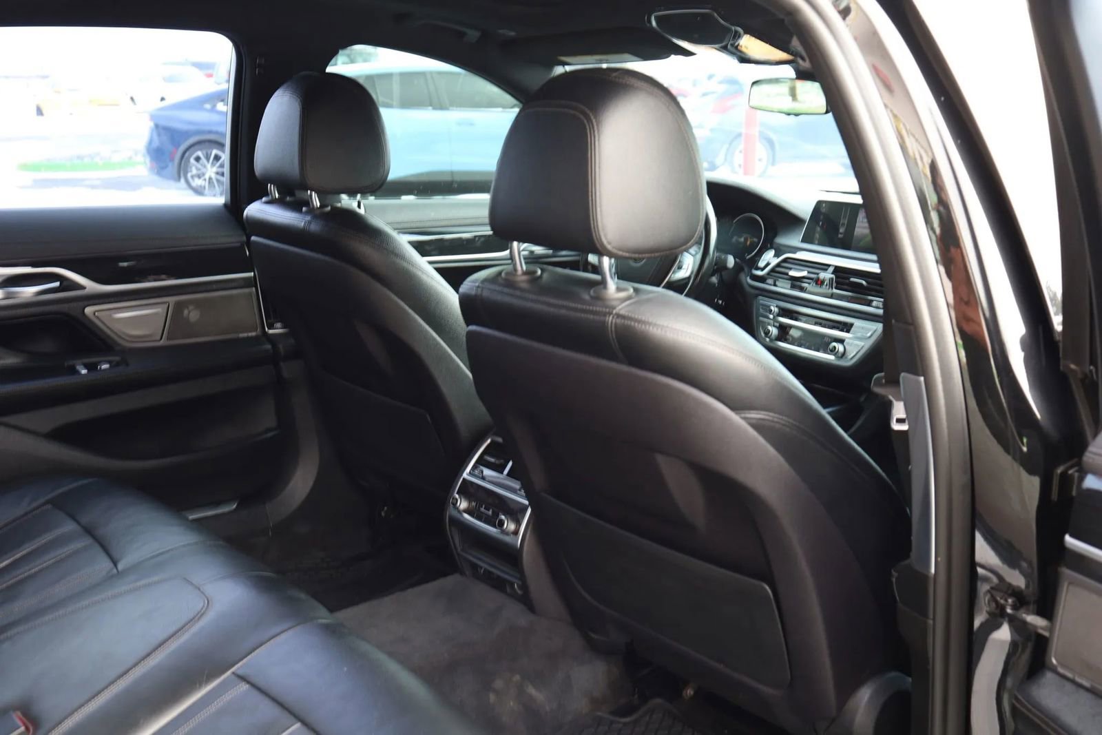 Used 2019 BMW 740i 740i Sedan 4D w/ M Sport Package image 52