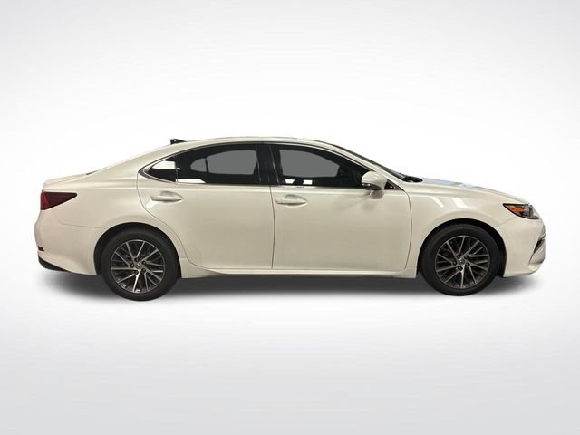 Used 2016 Lexus ES 350 FWD image 6