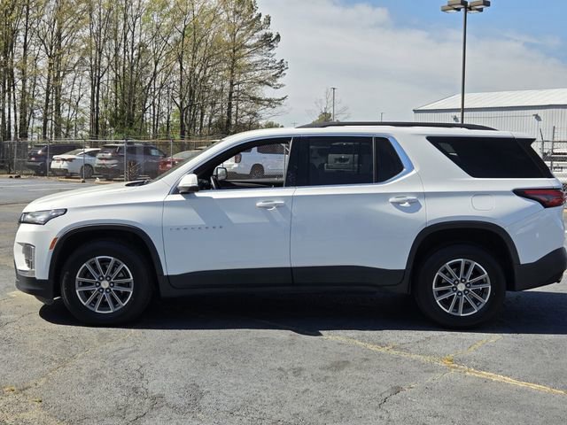 Used 2023 Chevrolet Traverse LT FWD image 2
