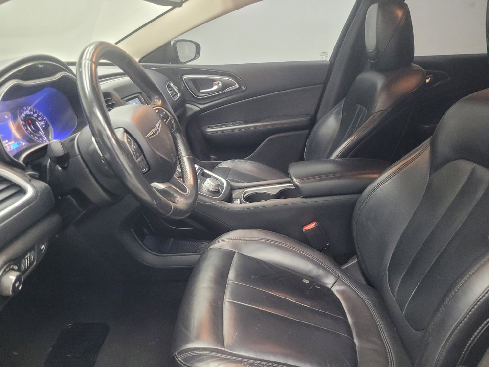 Used 2015 Chrysler 200 C FWD image 17