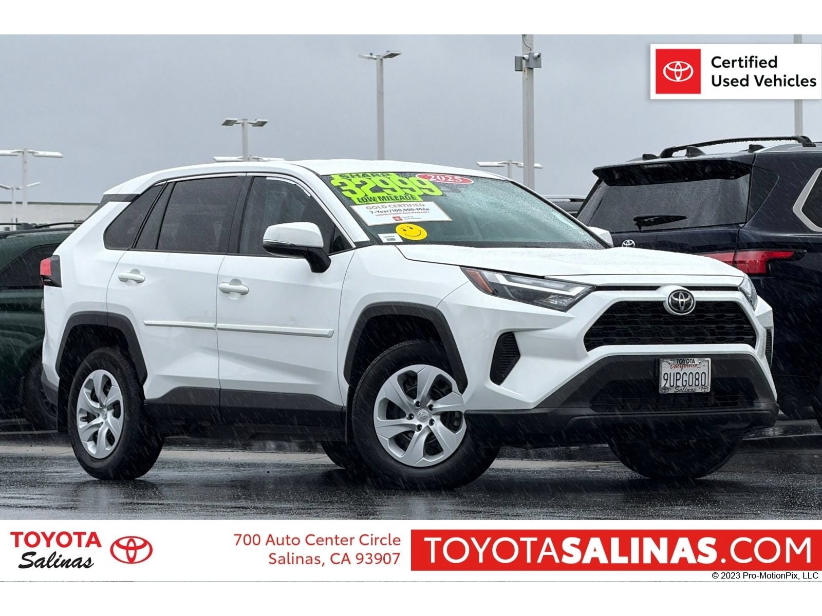Certified 2025 Toyota RAV4 LE FWD image 1