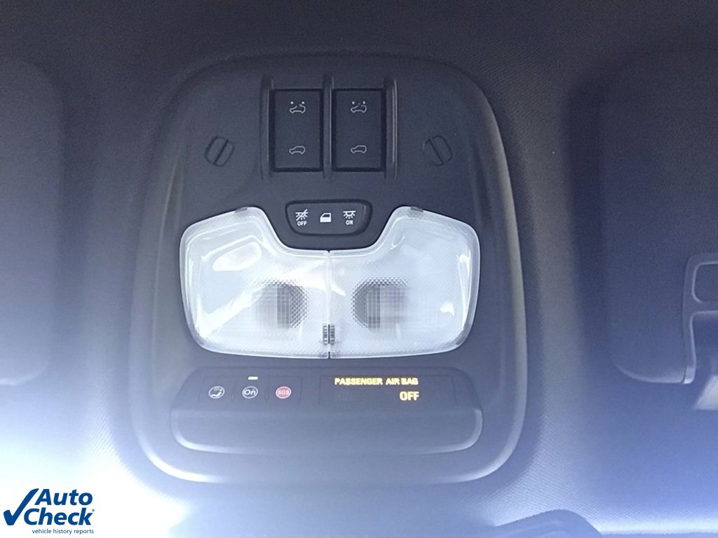 Used 2025 Chevrolet Colorado ZR2 w/ Technology Package image 46