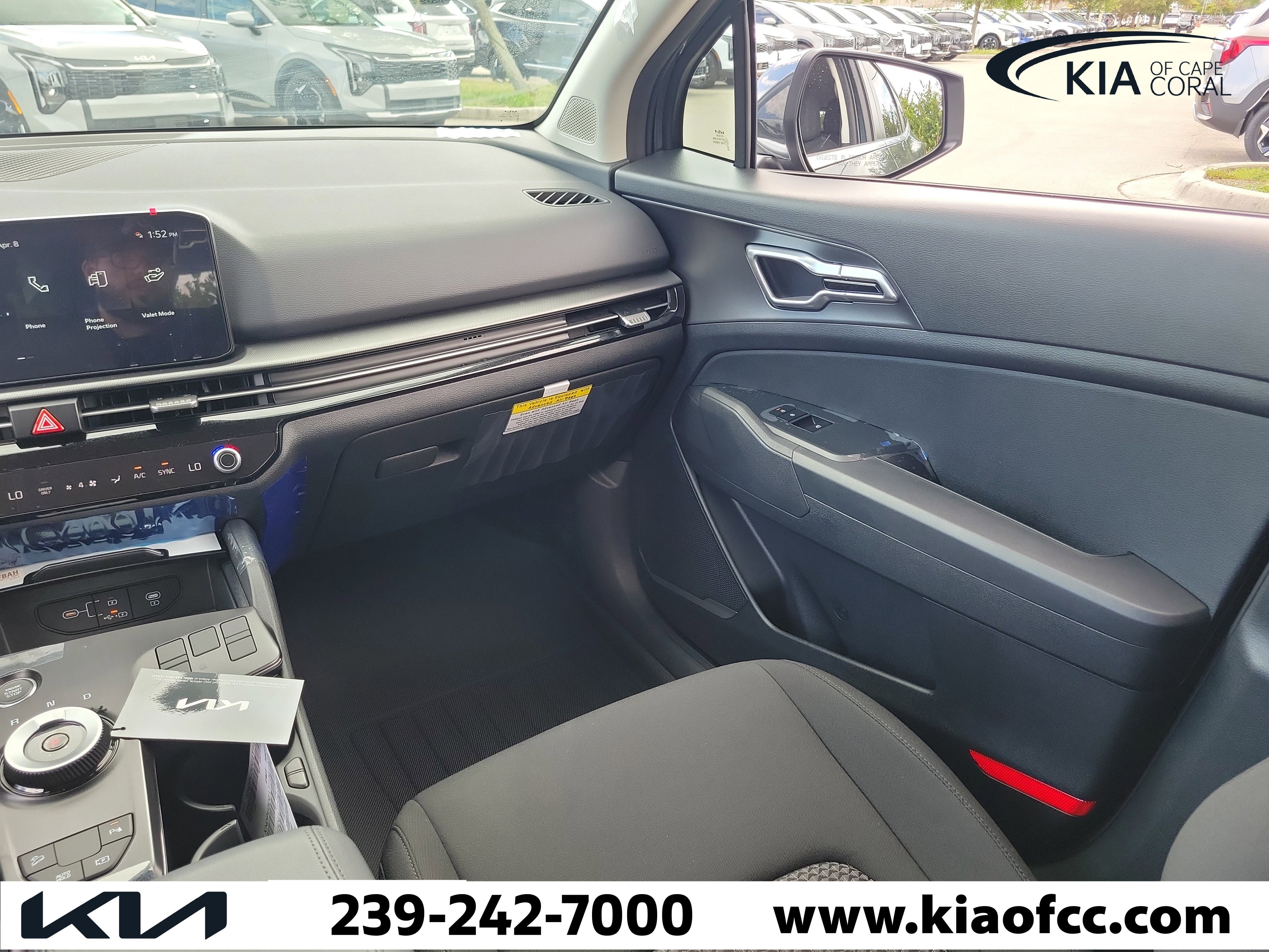 New 2026 Kia Sportage LX image 17