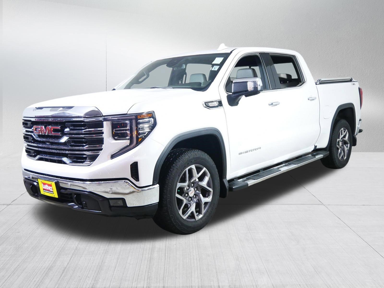 Certified 2023 GMC Sierra 1500 SLT w/ SLT Premium Plus Package image 3