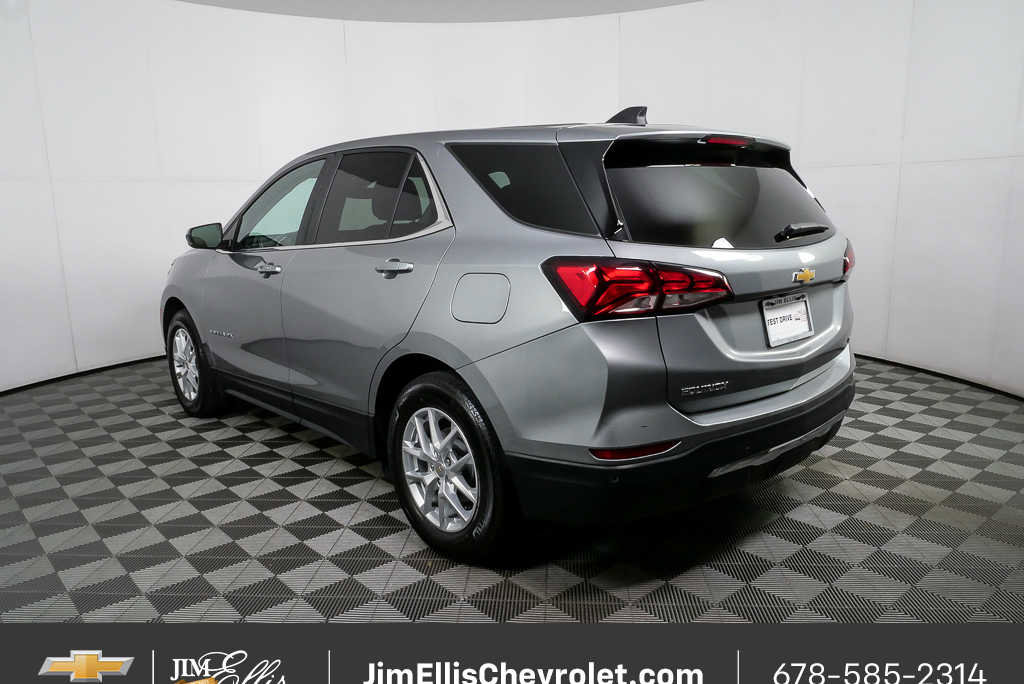Certified 2024 Chevrolet Equinox LT image 3
