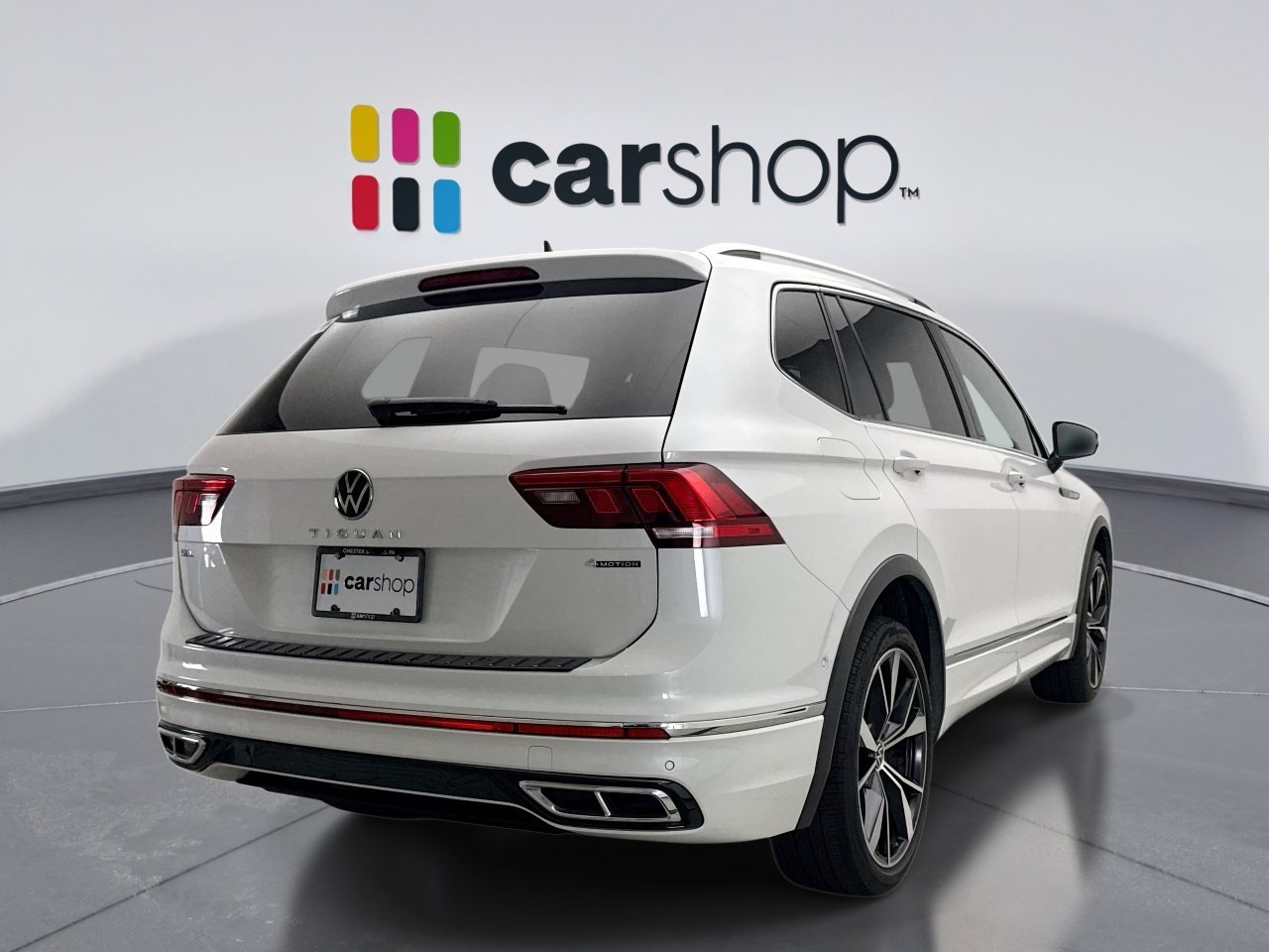Used 2023 Volkswagen Tiguan SEL R-Line AWD/4WD image 5