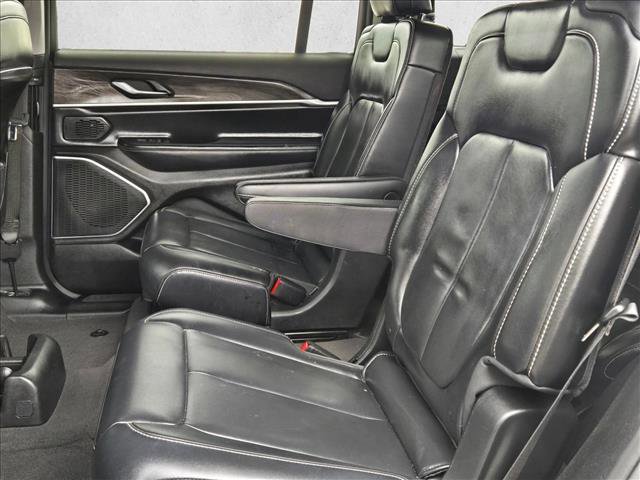 Used 2021 Jeep Grand Cherokee L Limited image 19