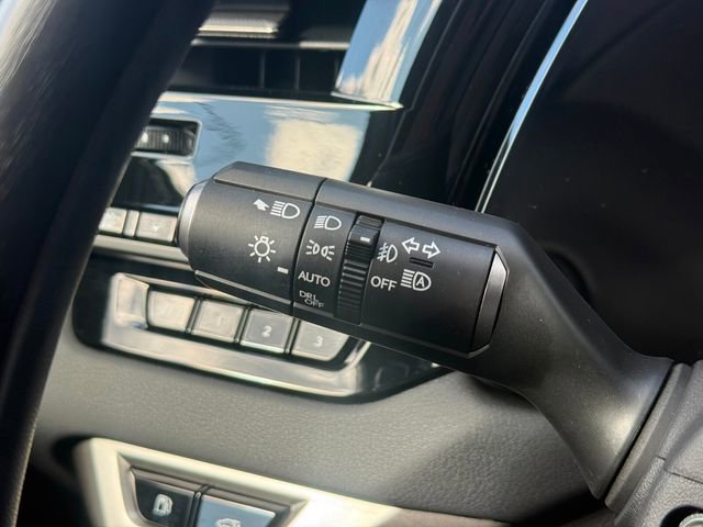 Certified 2025 Lexus RX 350h w/ Convenience Package image 18