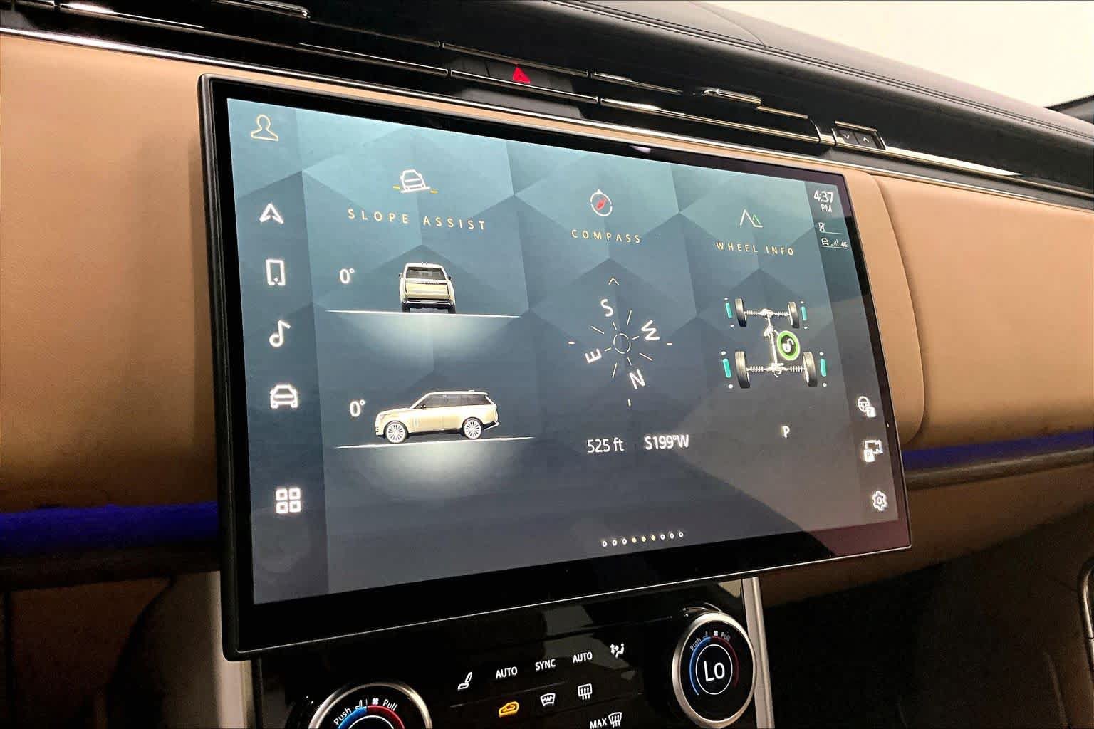 Used 2023 Land Rover Range Rover SE AWD/4WD image 31