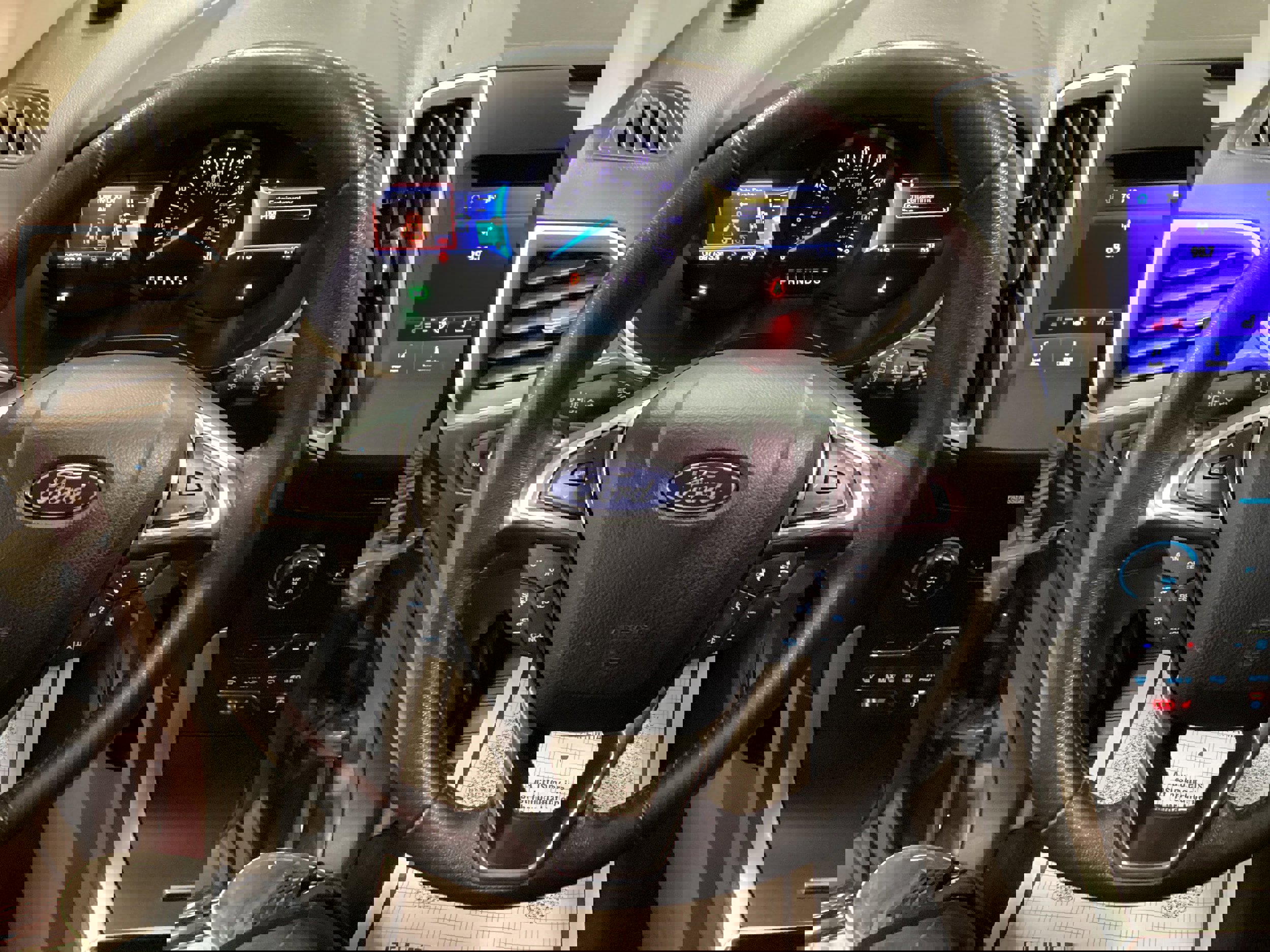 Used 2020 Ford Edge SEL w/ Convenience Package image 20