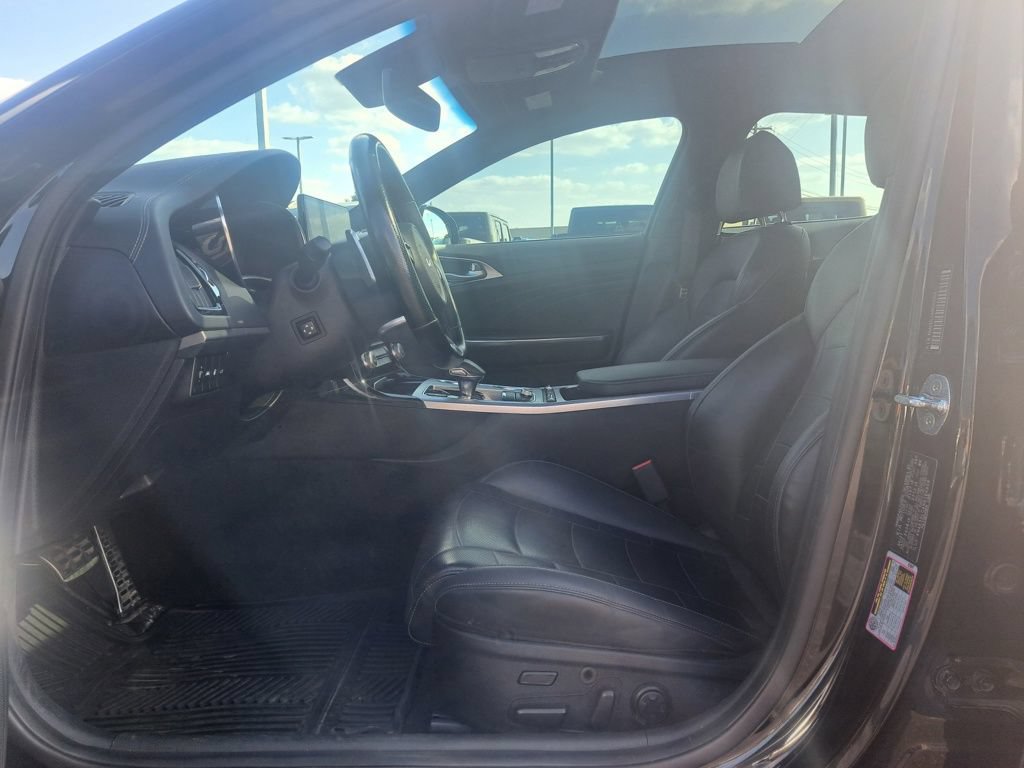 Used 2022 Kia Stinger GT2 AWD/4WD image 10