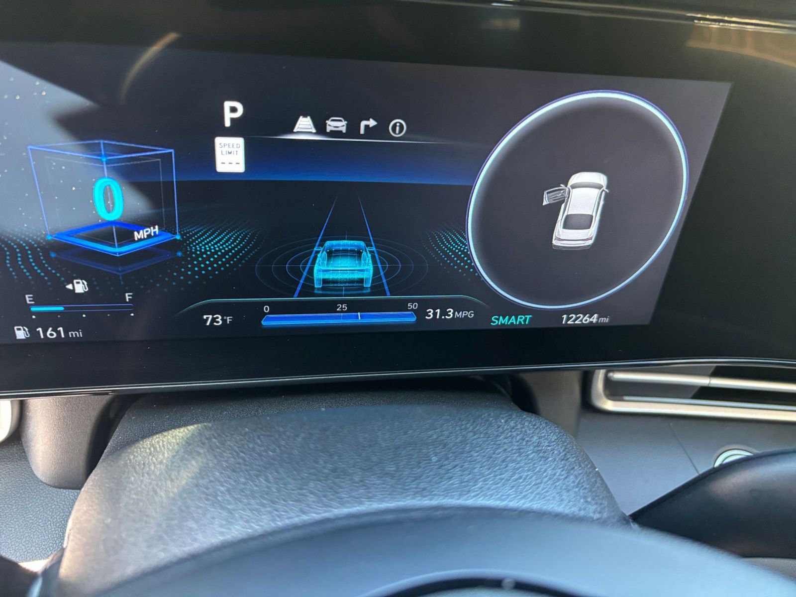 Used 2025 Hyundai Elantra SEL image 35