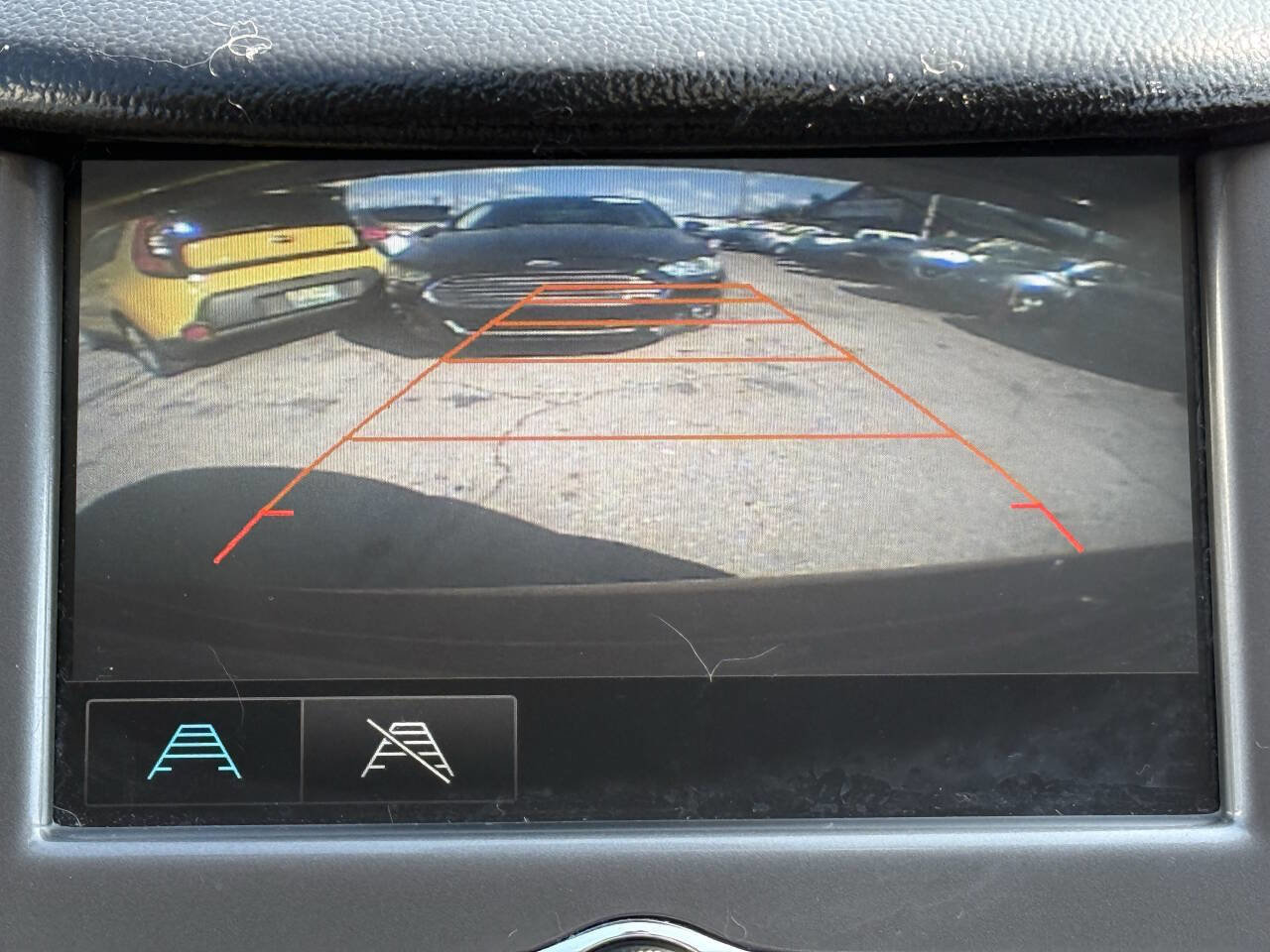 Used 2017 Chevrolet Cruze LT w/ Convenience Package image 18