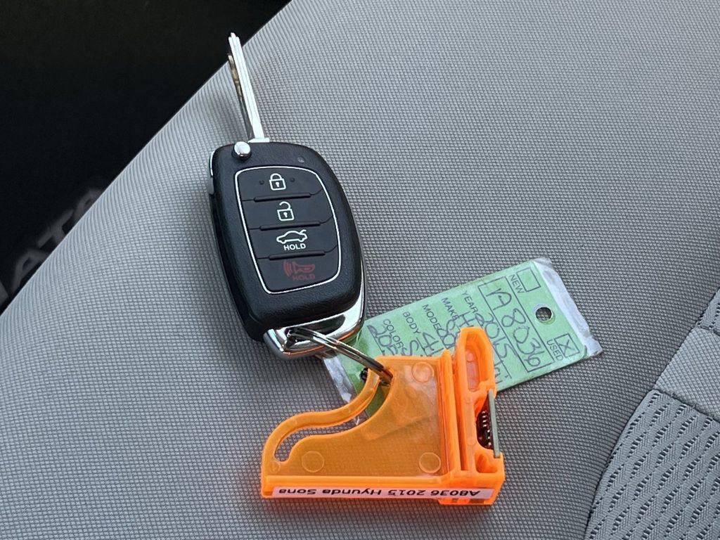 Used 2015 Hyundai Sonata SE w/ Option Group 09 image 31